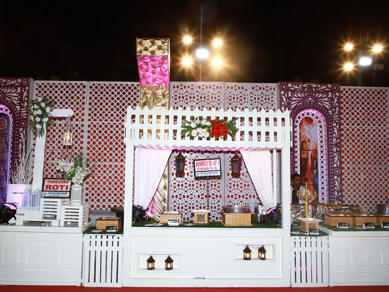 Mumbai's best caterers in list is the Jyoti Punjab caterers Specialized in Vegetarian Catering, in mumbai